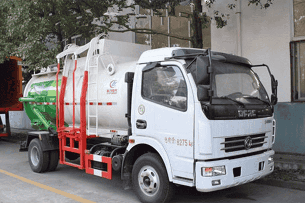 潲水车